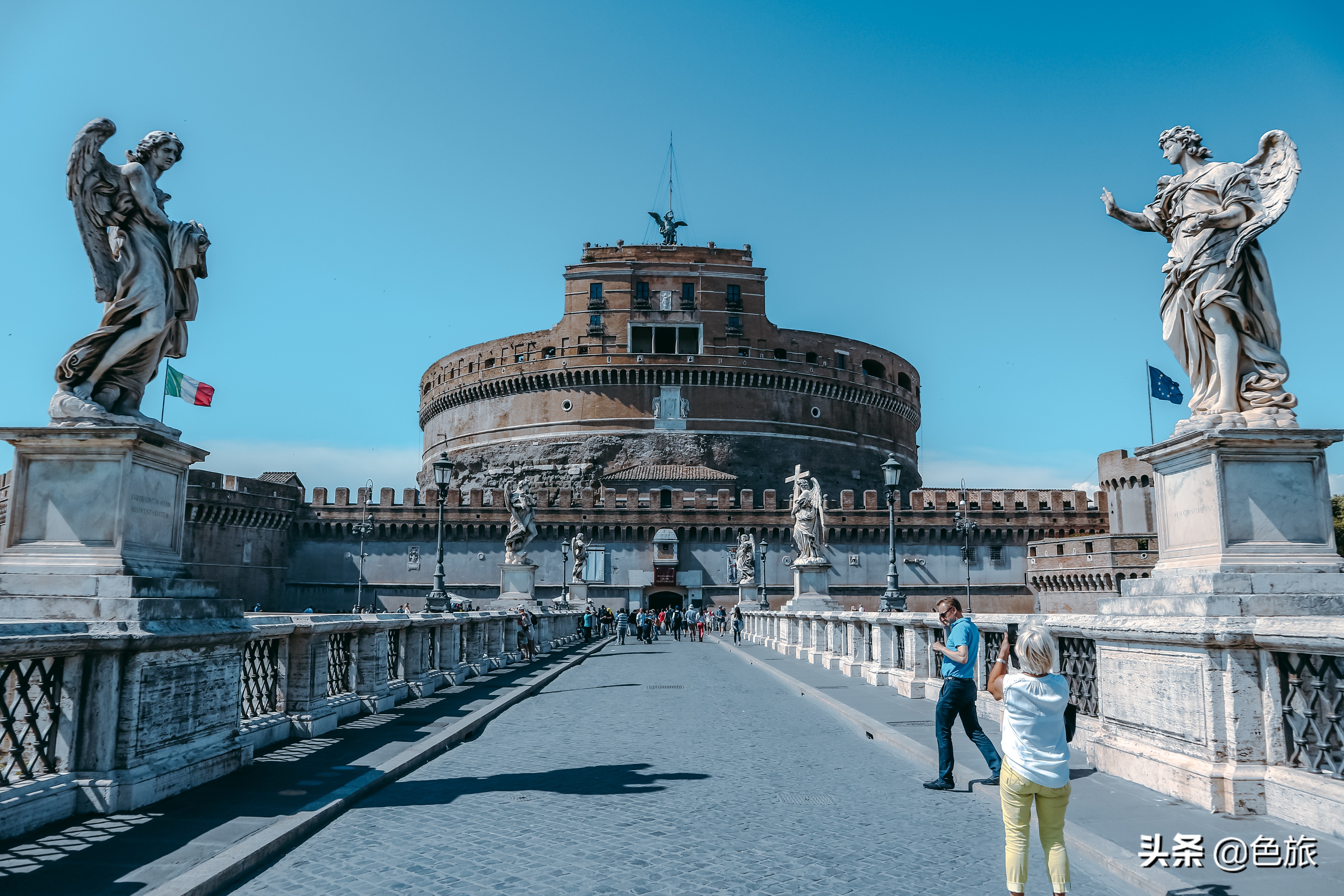 跟随赫本的脚步重温罗马假日,跟着赫本的脚步来到了罗马