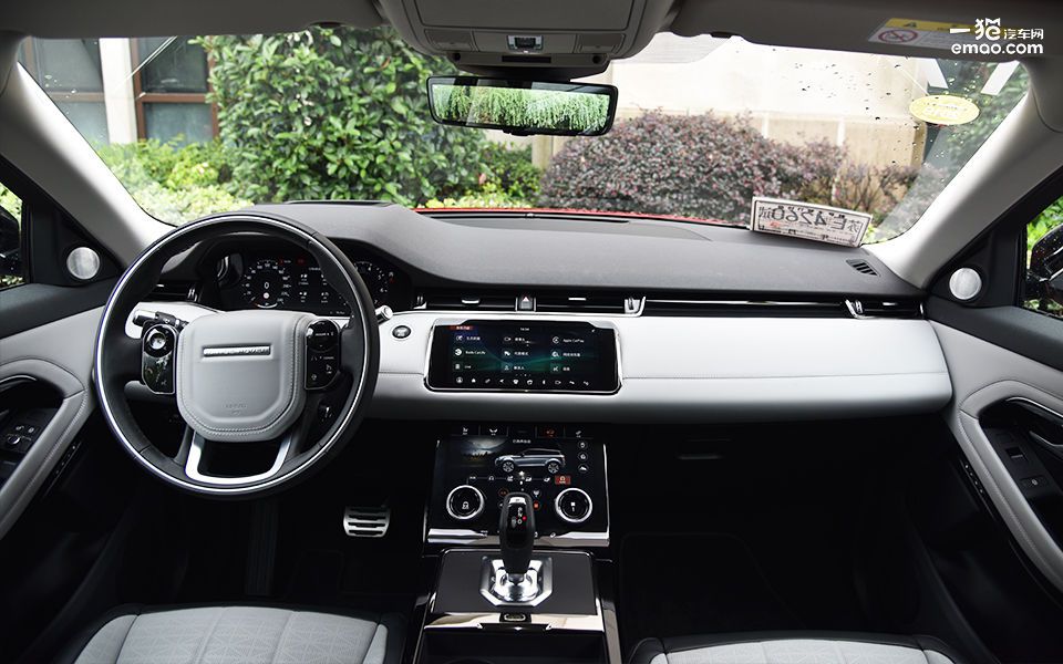 2015款路虎揽胜极光试驾,从来不靠脸吃饭