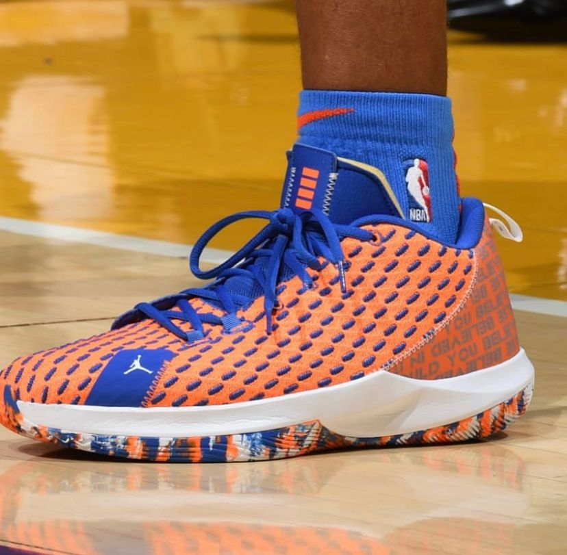 杜兰特最新上脚配色 (杜兰特上脚kd14欧文配色)