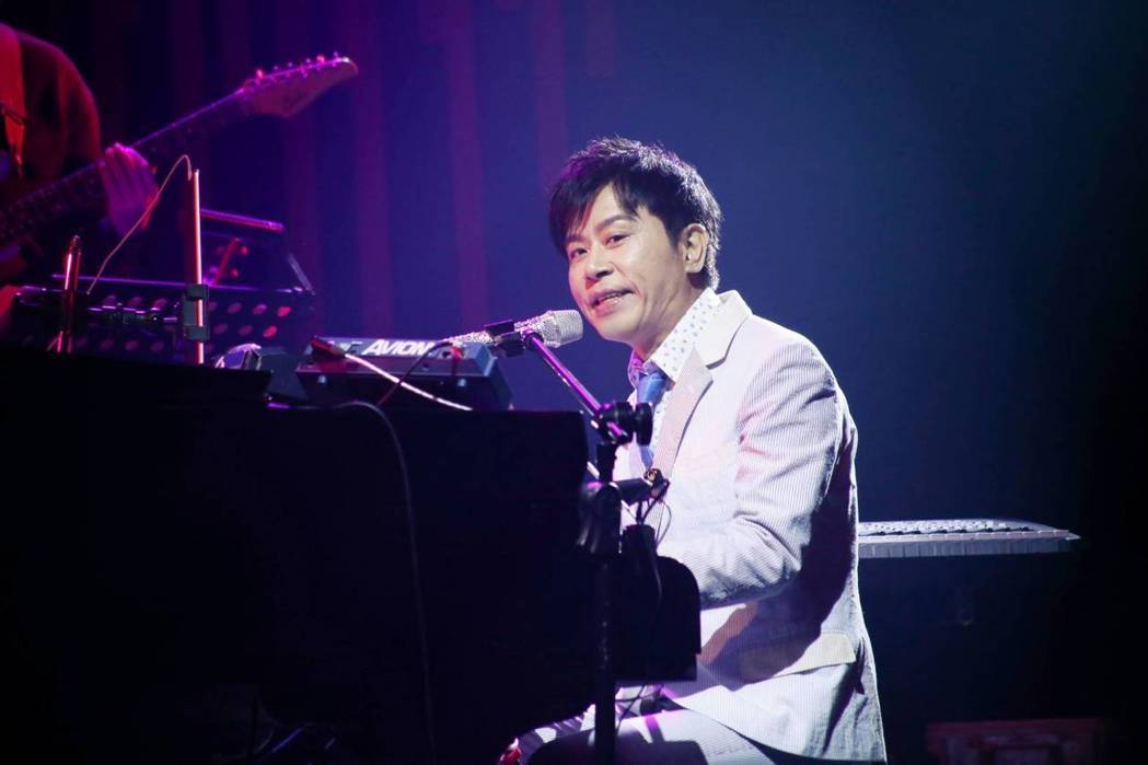 黄嘉千黄韵玲,黄韵玲黄嘉千