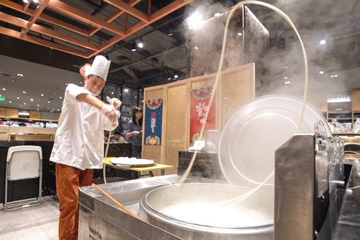 陆家嘴夜市小吃一条街,上海陆家嘴的小吃街