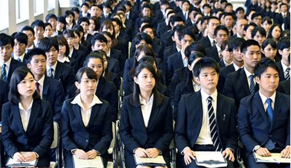 日本留学学生毕业后工作签证,在日创业留学签证