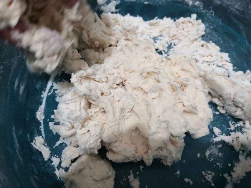 五彩凉皮的做法和配方视频,五彩凉皮的家常做法