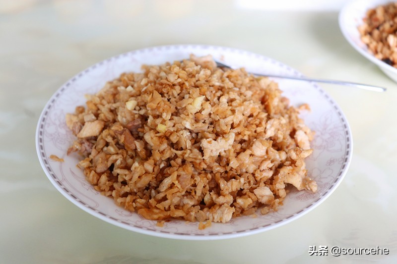 开早餐店的舅舅，做的包子蓬松香软，掌握三个技巧，在家也能做