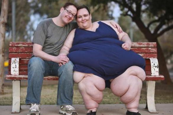 被博士丈夫喂到1450斤,破世界记录的女子,生二胎后现状如何?