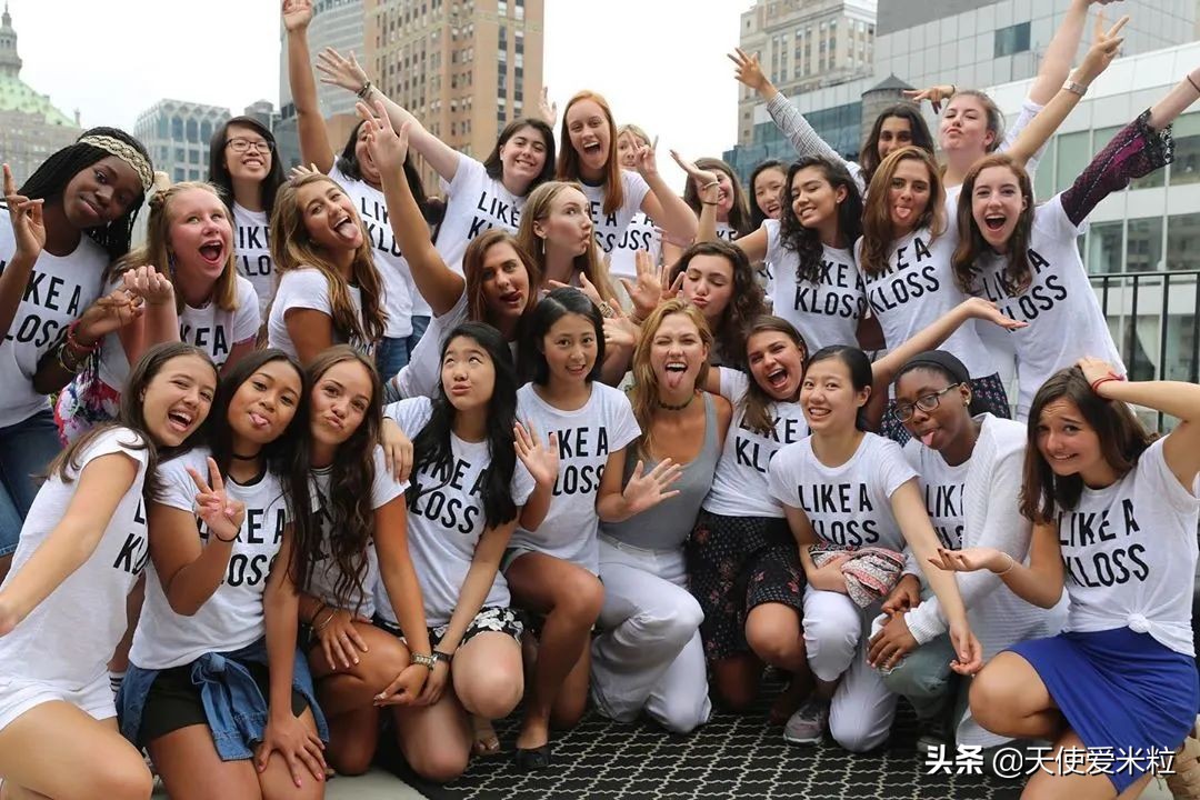 超模变迁史,超模嫁到豪门生孩子