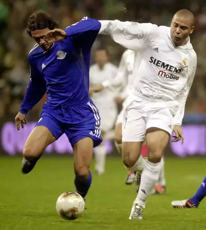 1996年罗纳尔多巅峰过人视频,2006世界杯罗纳尔多梅开二度