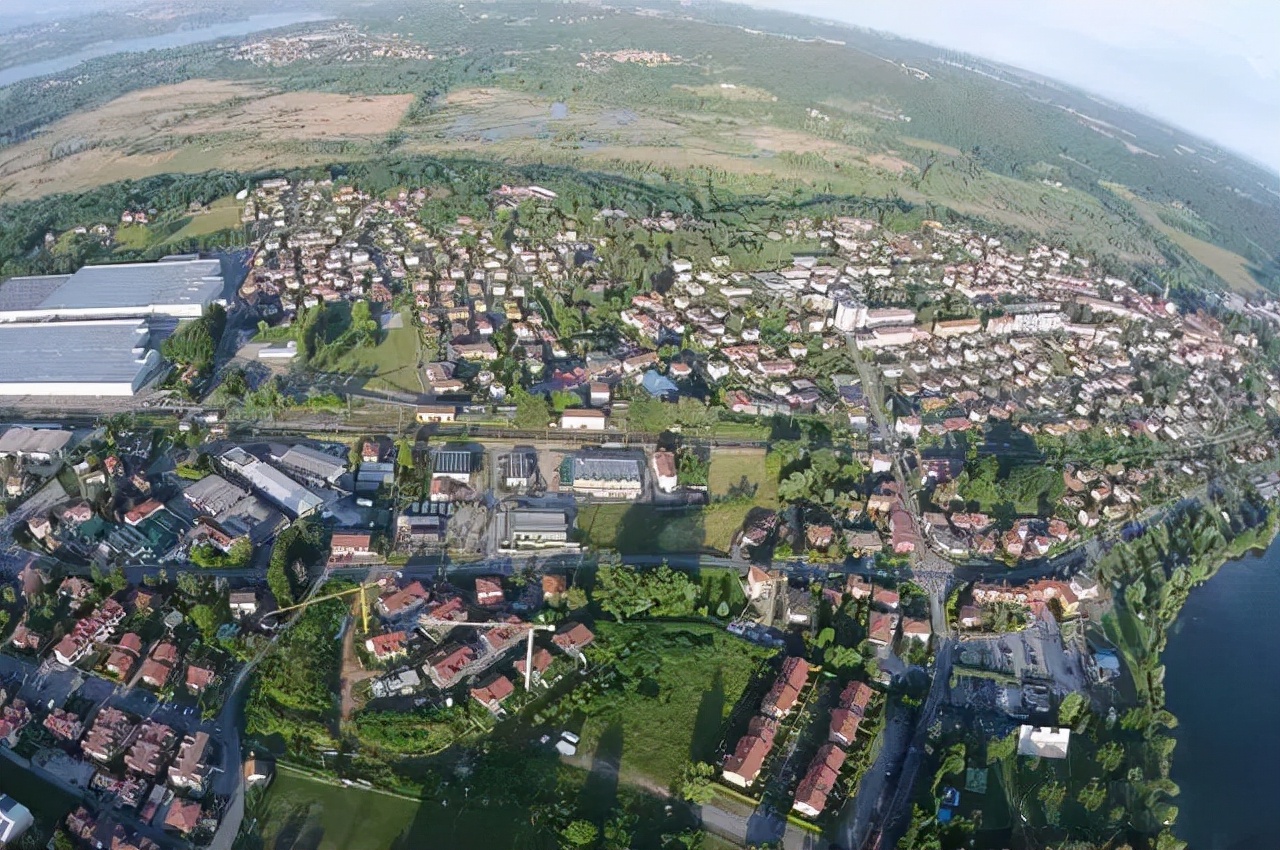 没有产权证的车库和储藏室 (购买的无产权车库能补偿吗)