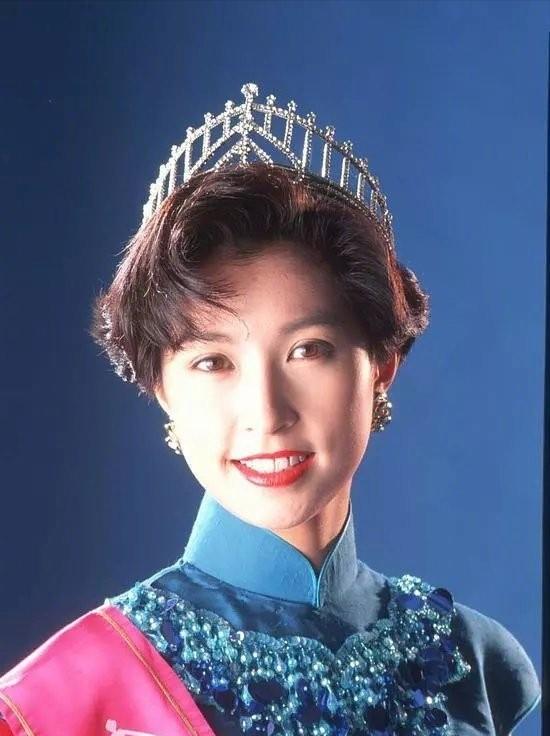 落选港姐身材被指虎背熊腰,港姐竞选混血21岁