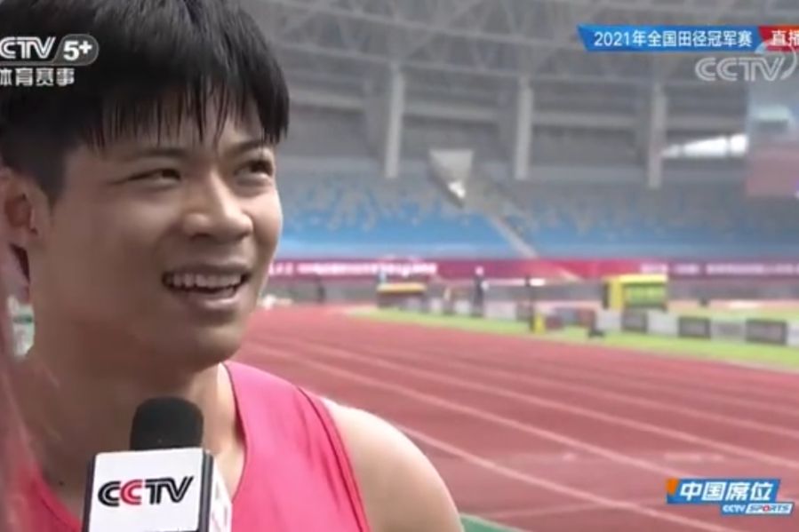 冬日娜再出雷人提问,冬日娜又现雷人采访遭苏炳添回怼