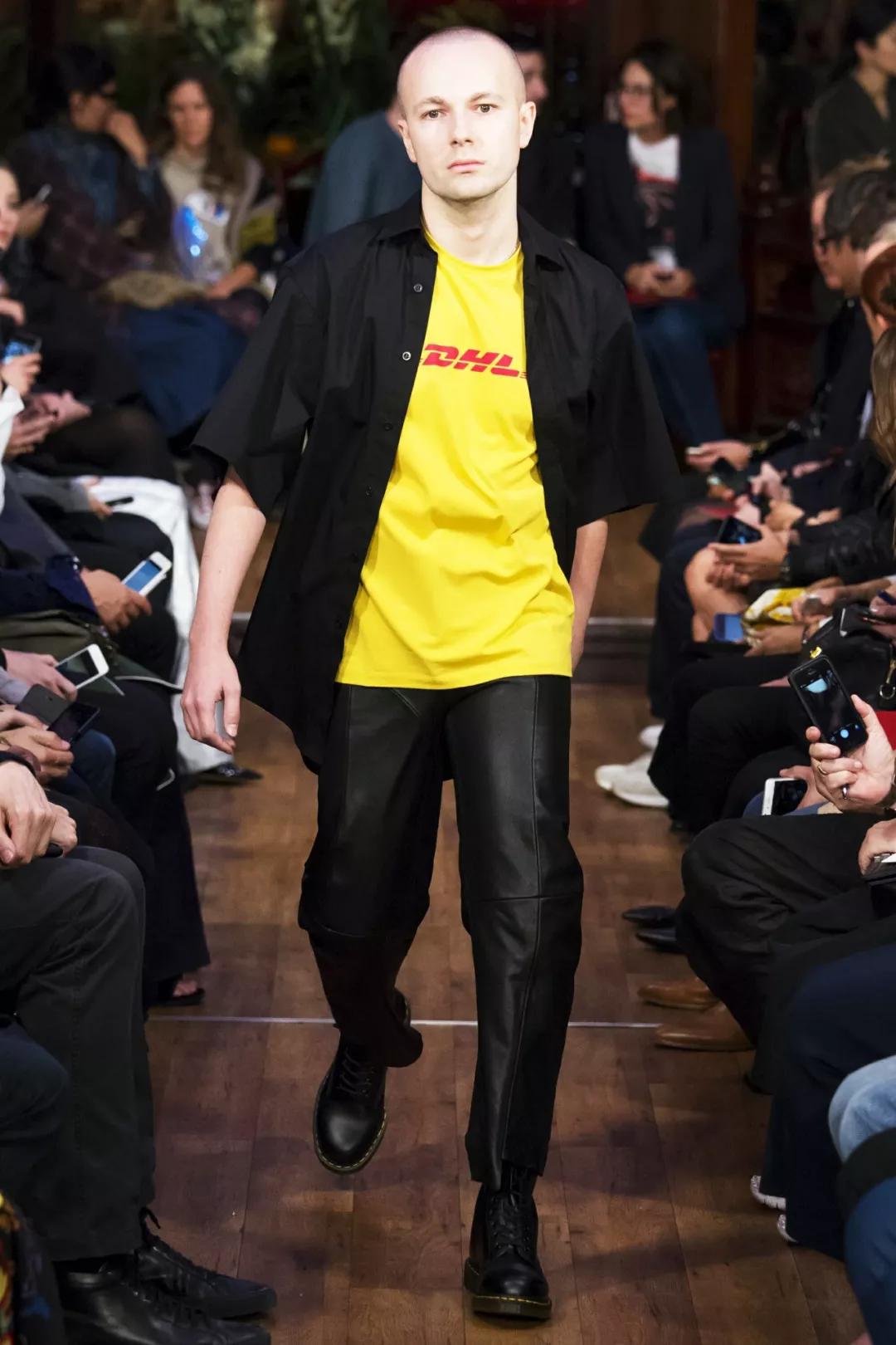 versacejeans值得买吗,versacejeans上海店地址