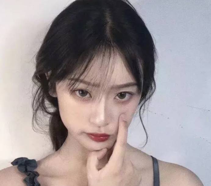 一支隔离霜搞定整个妆容,隔离霜排行榜前十名妆容