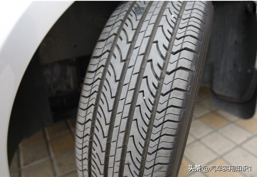 3步教你选轮胎以后换胎不求人,如何挑选轮胎和换胎