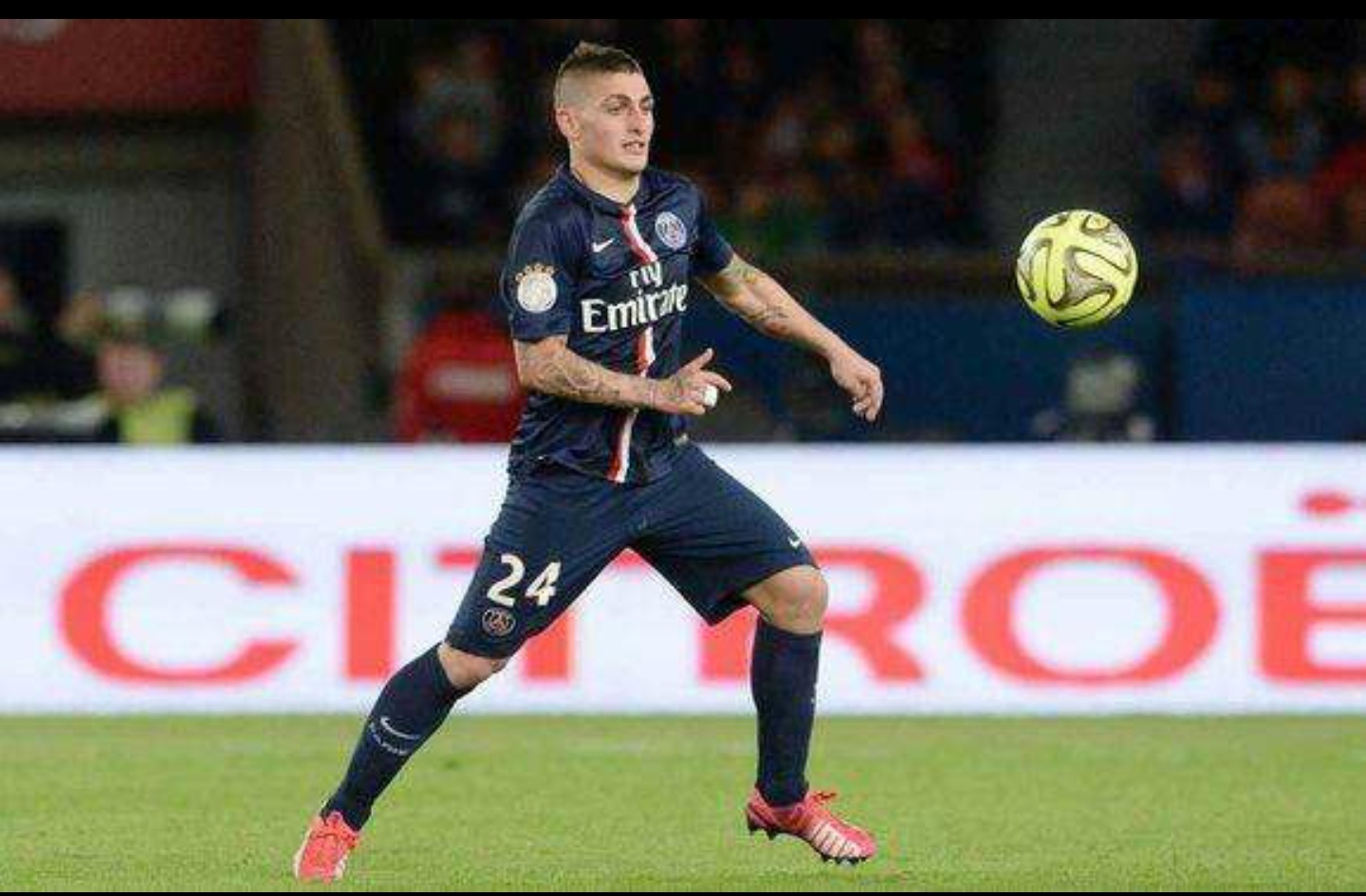 世界现役十大足球巨星排名榜,足坛十大身高不足170的巨星