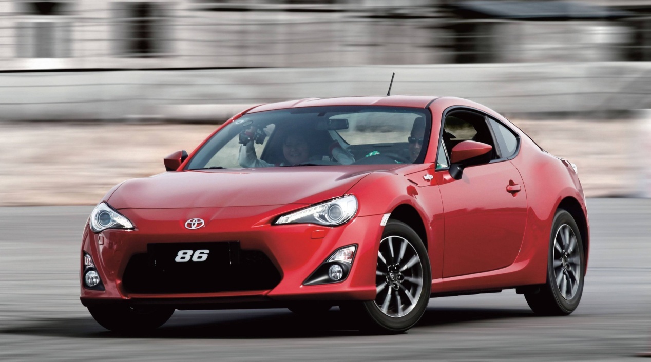 最值得买的丰田老车,丰田保值神车十大排名