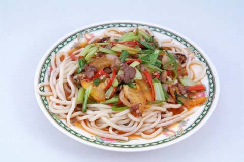 路边切糕为何这么贵,切糕为什么这么贵呢