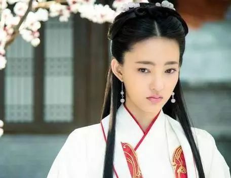 新版《封神》开播！王丽坤妲己不够魅惑，邓伦演的狐妖都比她撩