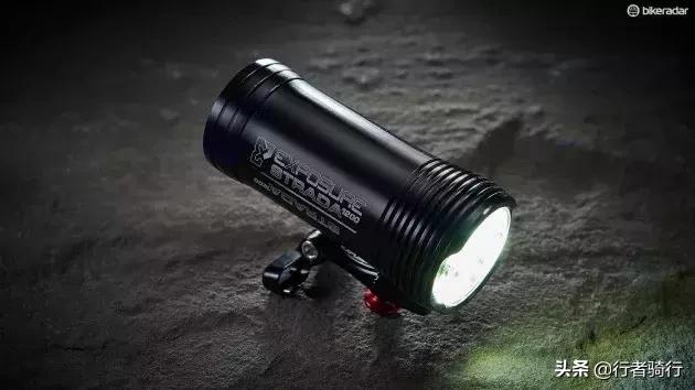 外媒评选十佳车,最实用的自行车灯