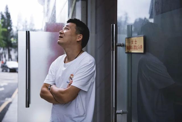 中国第一个硅胶娃娃体验馆，开在工厂区