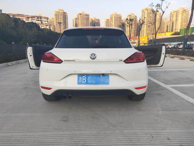 大众尚酷1.4t最新,大众尚酷1.4t二手值得买吗