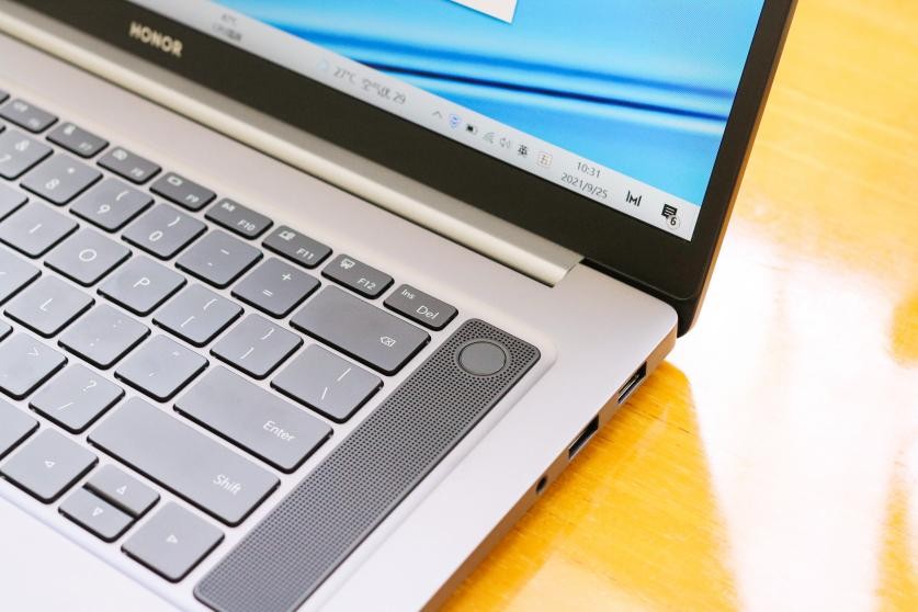 游戏本能像轻薄本一样用吗,荣耀16magicbook锐龙版测评