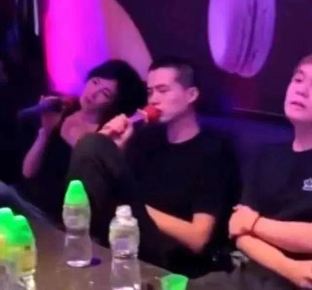 王菲谢霆锋窦唯关系视频,王菲和谢霆锋窦唯