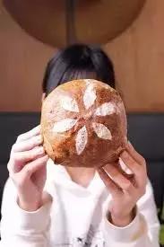 鲍师傅骗局,鲍师傅糕点是骗人的吗