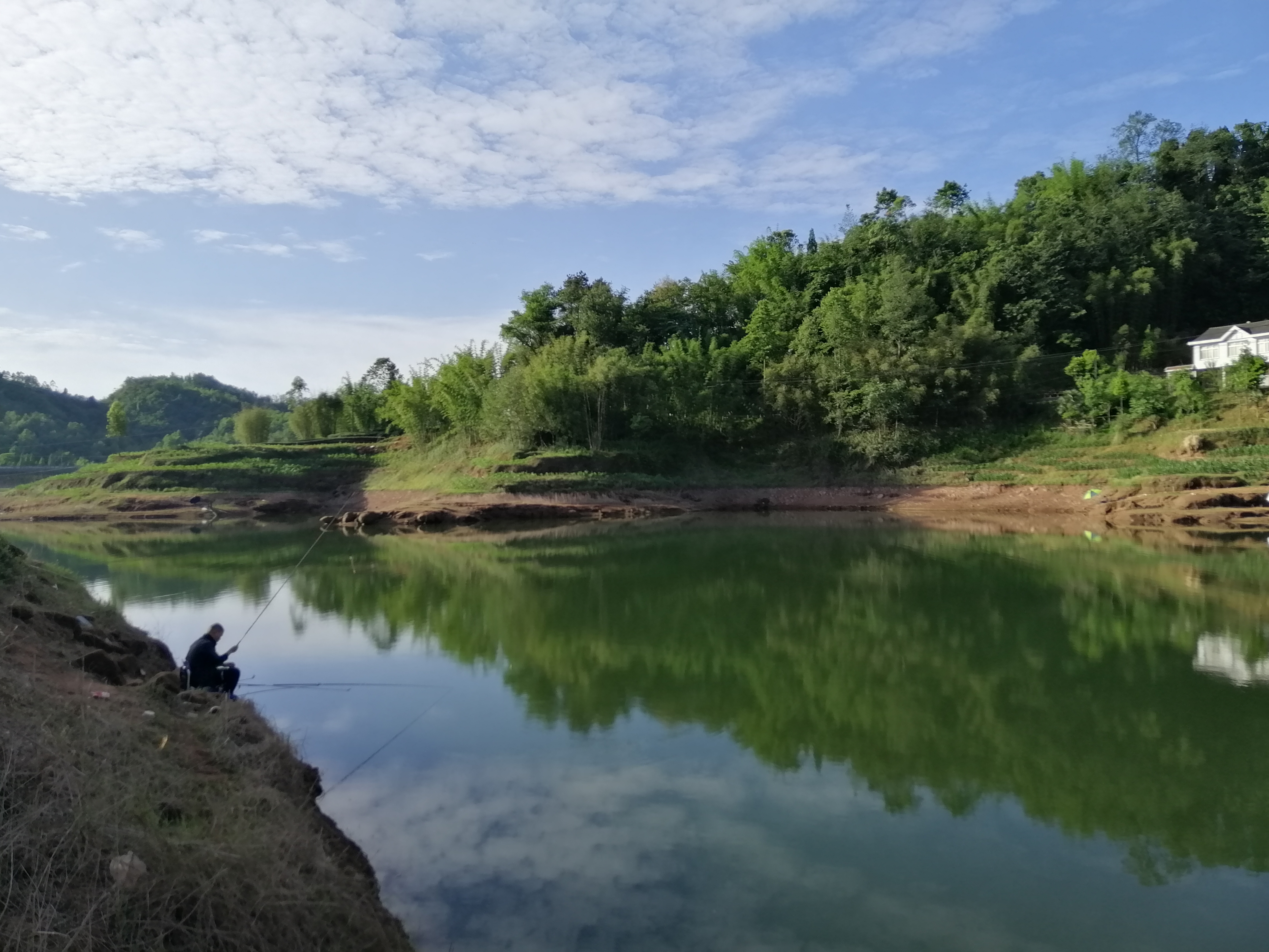 探钓深山水库,总岗山水库钓位