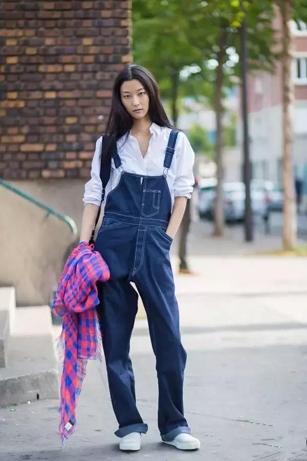 时髦就得穿高跟鞋？！nonono小白鞋也可以