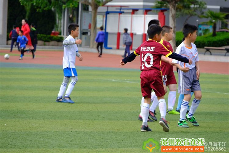 2021区长杯中泰小学足球比赛视频,2019年市长杯足球比赛小学