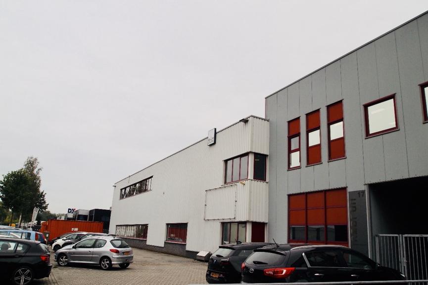 余诚诚上海设计师,余诚诚设计师