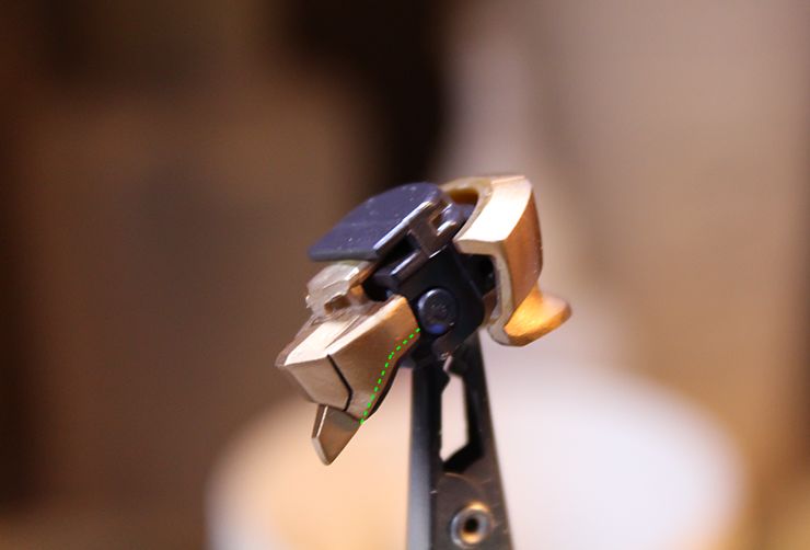 佳作:瘦脸神技,黄金拂晓高达改造