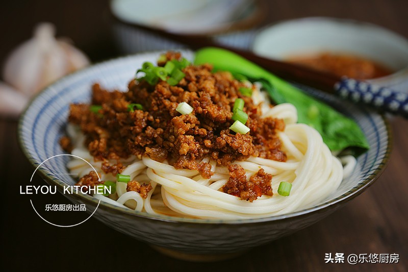 12种面条做法，简单方便，下班回家做一碗，吃完收拾都很省事