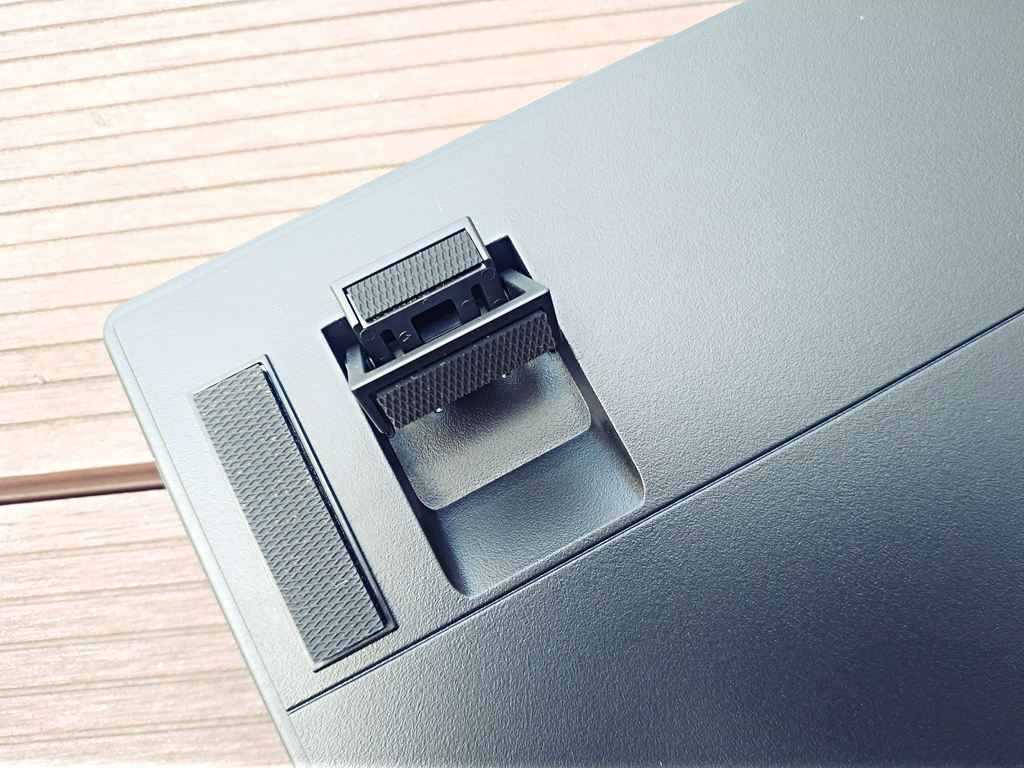 ikbcw210评测,ikbc机械键盘w210颜色