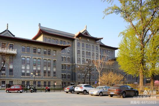 山大学院里树木故事,山大校史名人故事