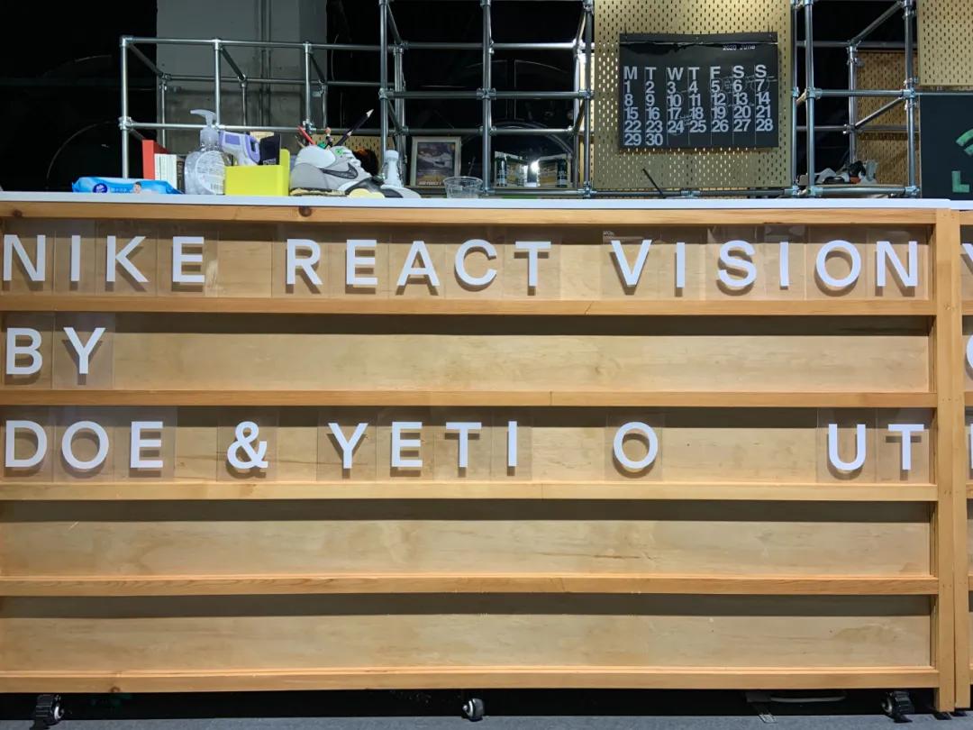 耐克设计感好看的鞋,耐克设计最成功的一款鞋