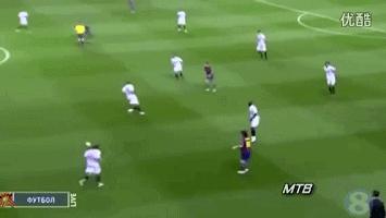 晃倒博阿滕gif恶搞,梅西晃倒博阿滕搞笑p图动画