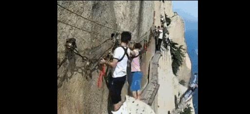 三个“自杀事件”同时上热搜，这一次，我想聊聊这个世界的真相