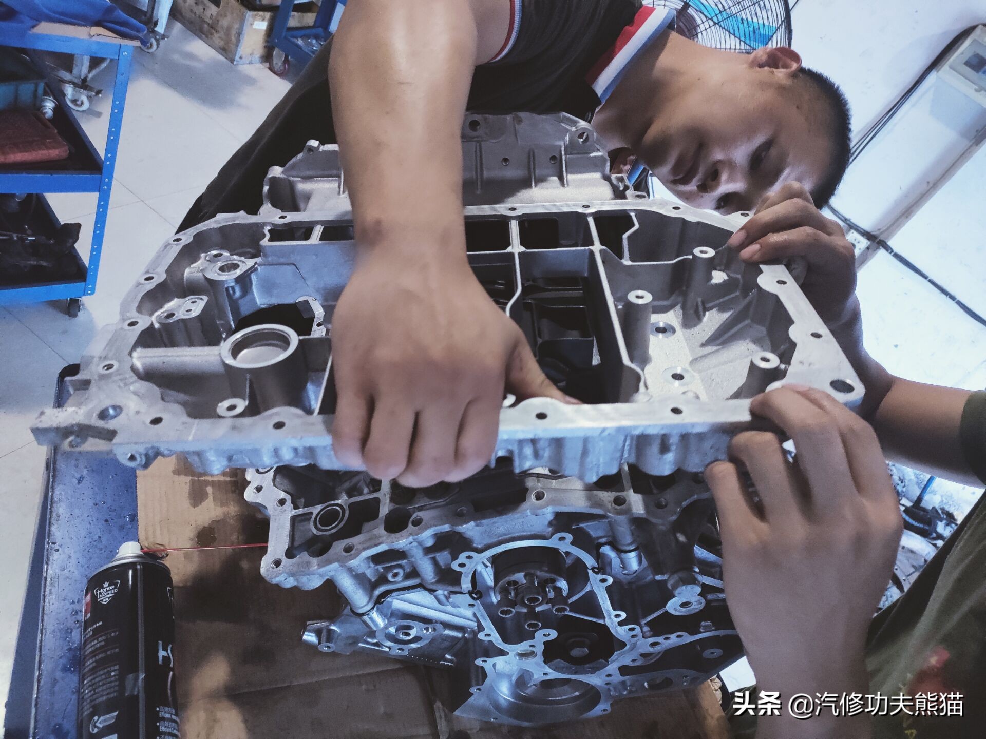 新款大众途锐烧机油吗,百万豪车为什么还烧机油