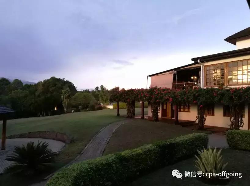 这个野奢的国度,欧美、日韩人都爱去,为何我们国家没人去?