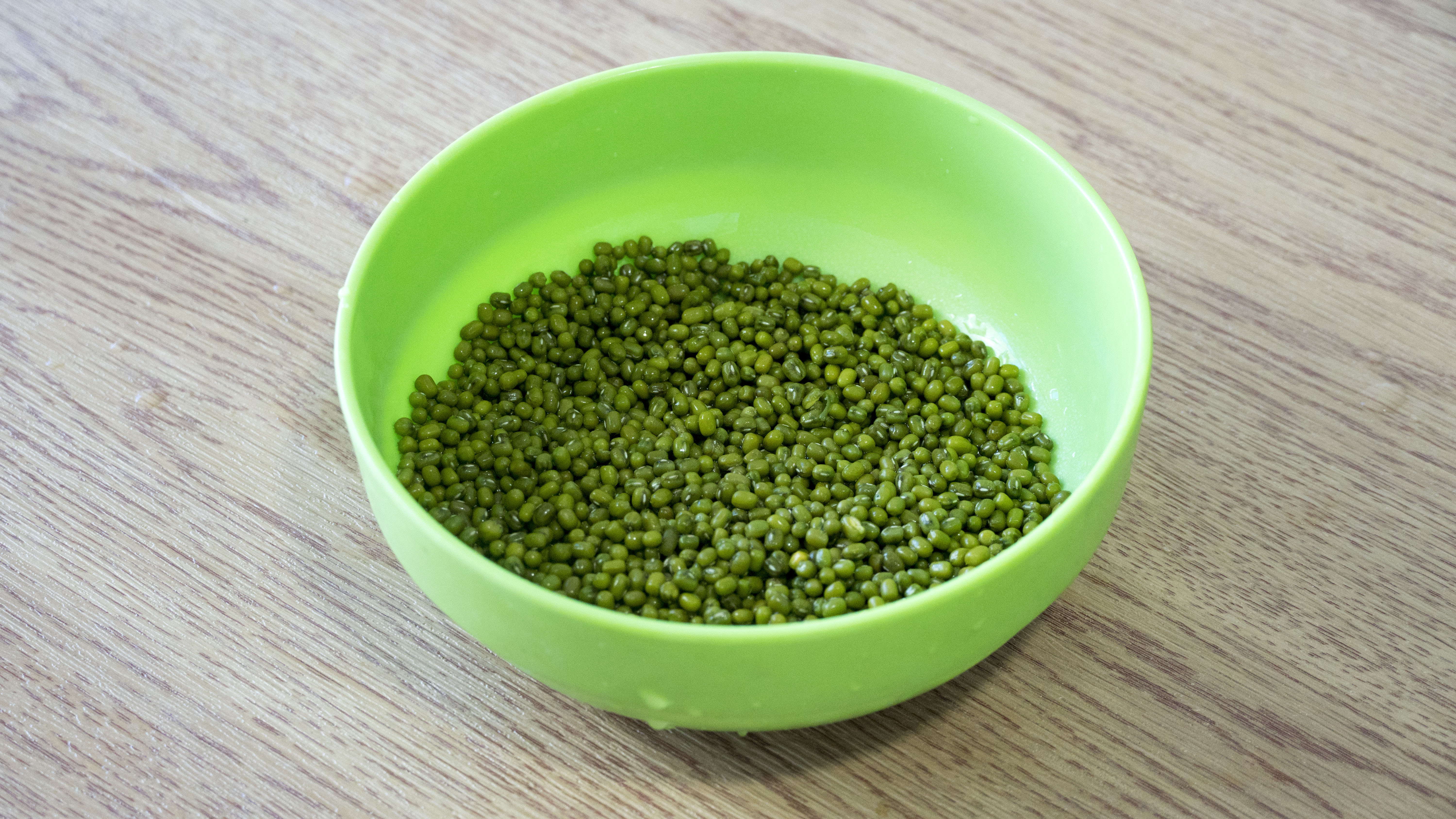 煮绿豆汤怎么煮快一点,煮绿豆汤有诀窍根本不用提前泡