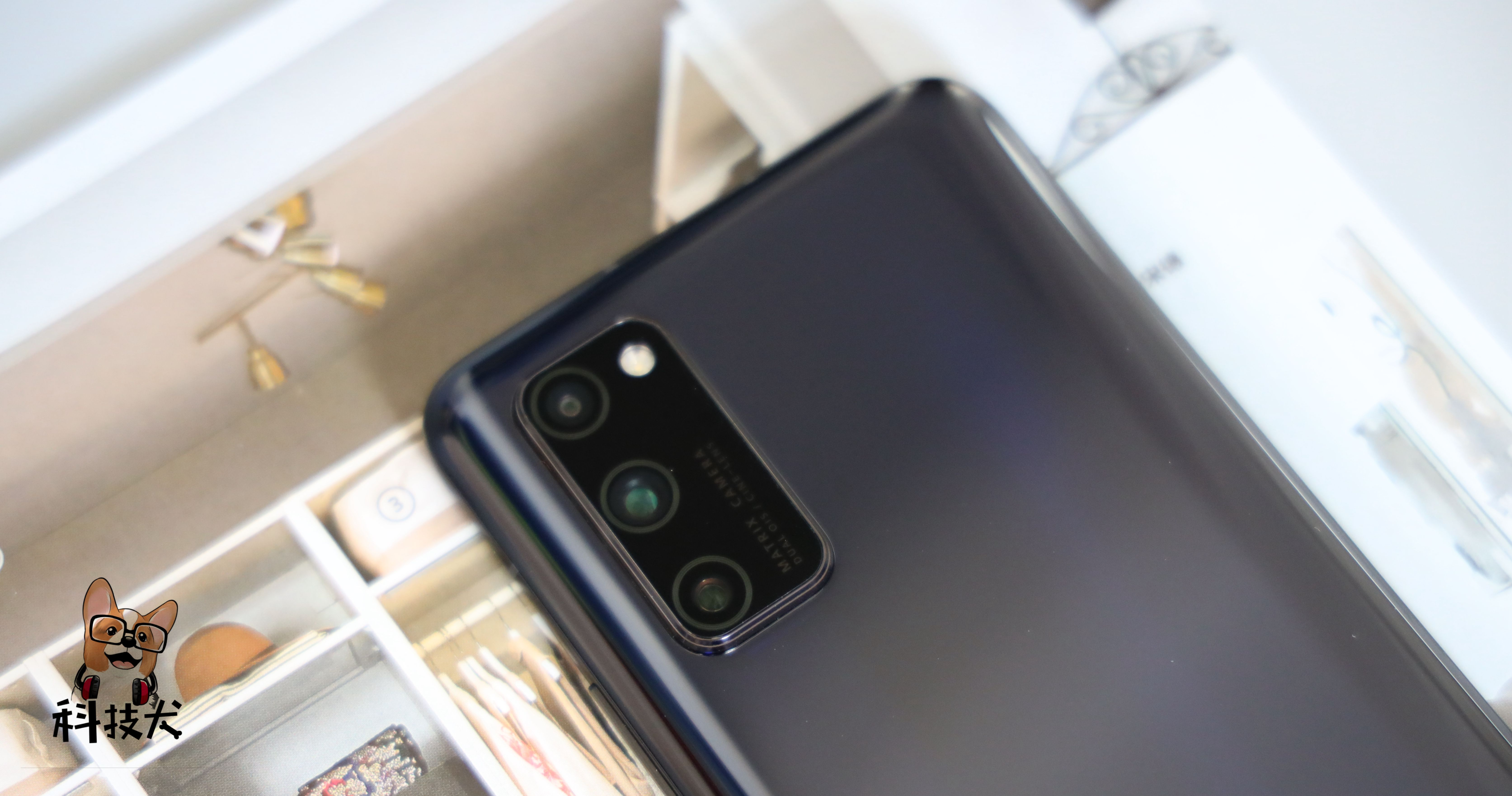 荣耀v30pro是什么屏,荣耀v30pro拍照效果