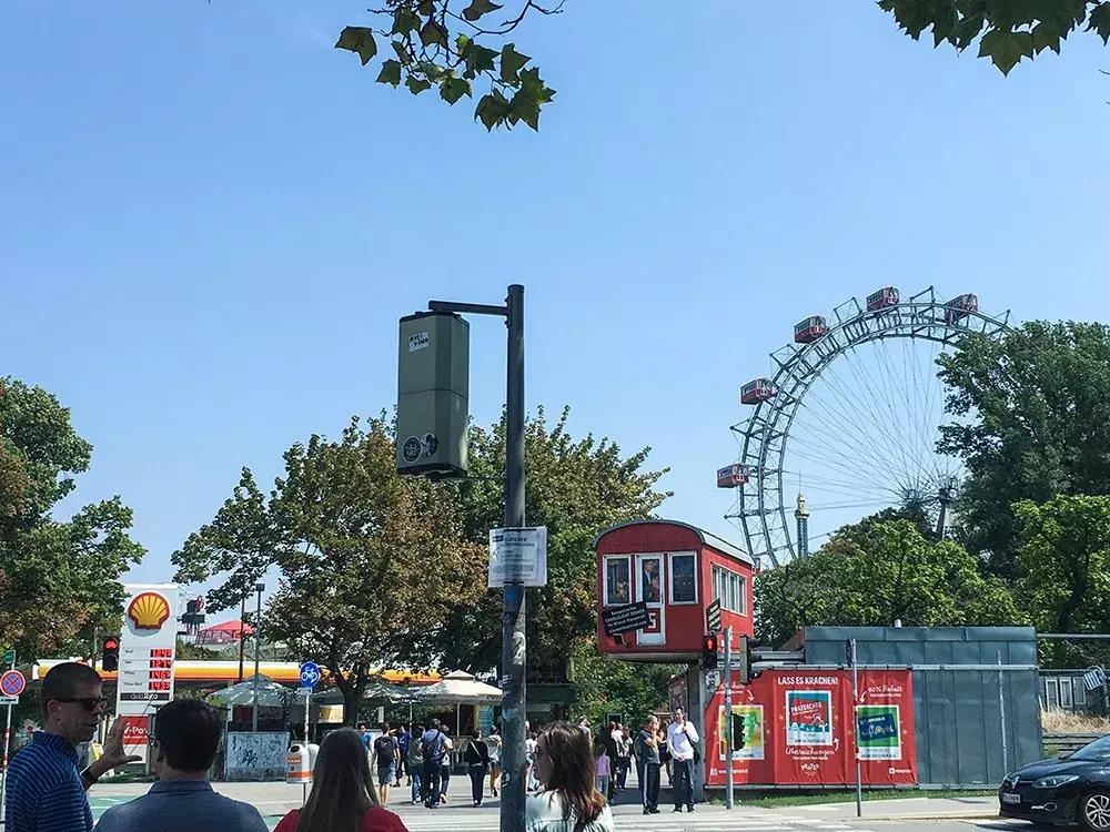 被贴上“蓝色的多瑙河”的标签，这座治愈系的城市，究竟如何？