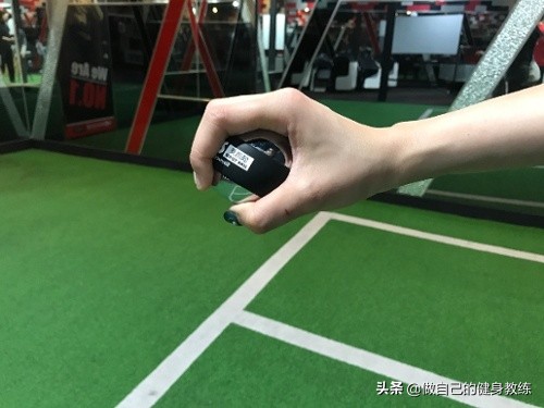 网球肘痛怎么锻炼,网球肘疼得抬不起来怎么治疗