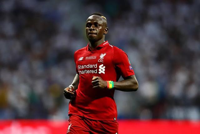 我心中的足球英雄梅西,我心中的世界足球十大经典