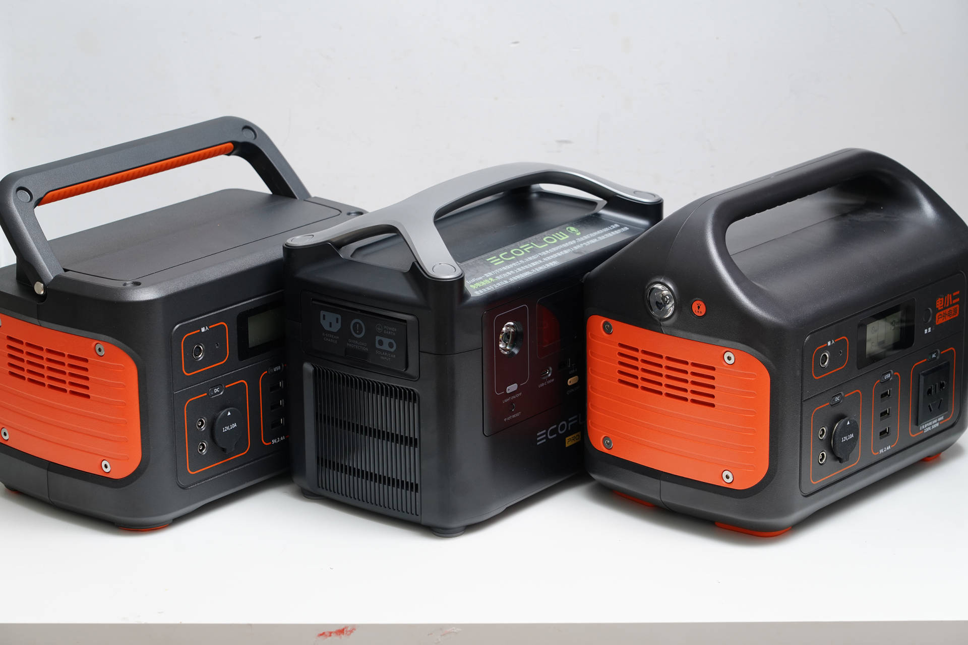 电小二800和正浩户外电源800哪个好,电小二1800w和正浩1800w怎么选
