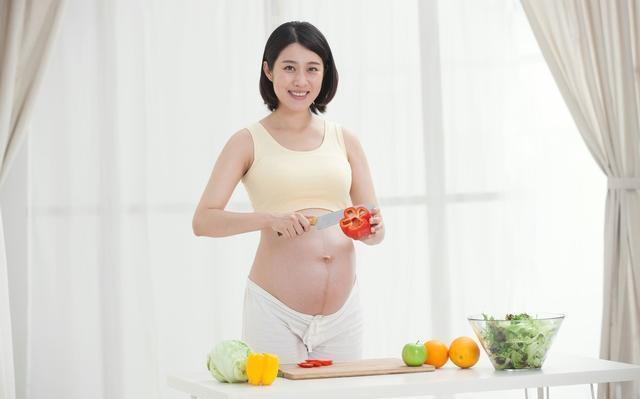 孕期吃哪些食物会影响宝宝的智力,孕期吃三种东西容易有胎毒