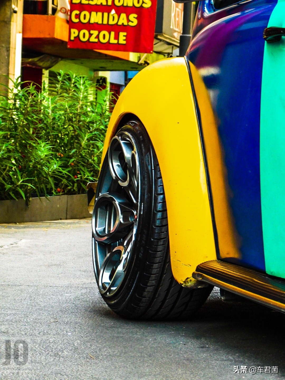 甲壳虫敞篷五颜六色,五颜六色的婚车甲壳虫