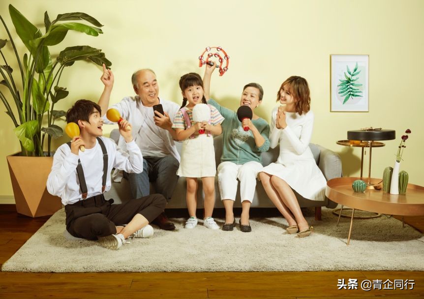 唱吧音响麦克风最新款,唱吧小巨蛋麦克风话筒音箱一体麦