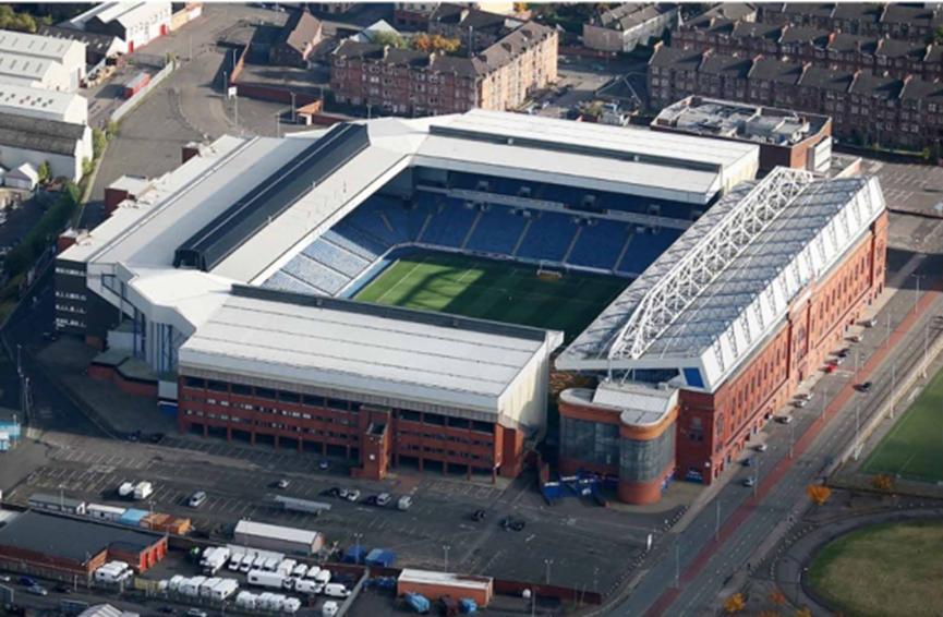 广州恒大足球场和广州足球公园,广州恒大足球场比较